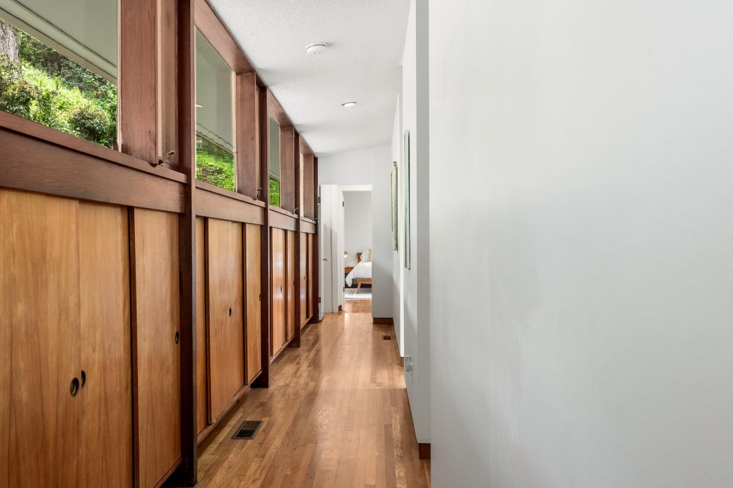 Detail Gallery Image 23 of 37 For 2020 Wallace Ave, Aptos,  CA 95003 - 3 Beds | 2 Baths