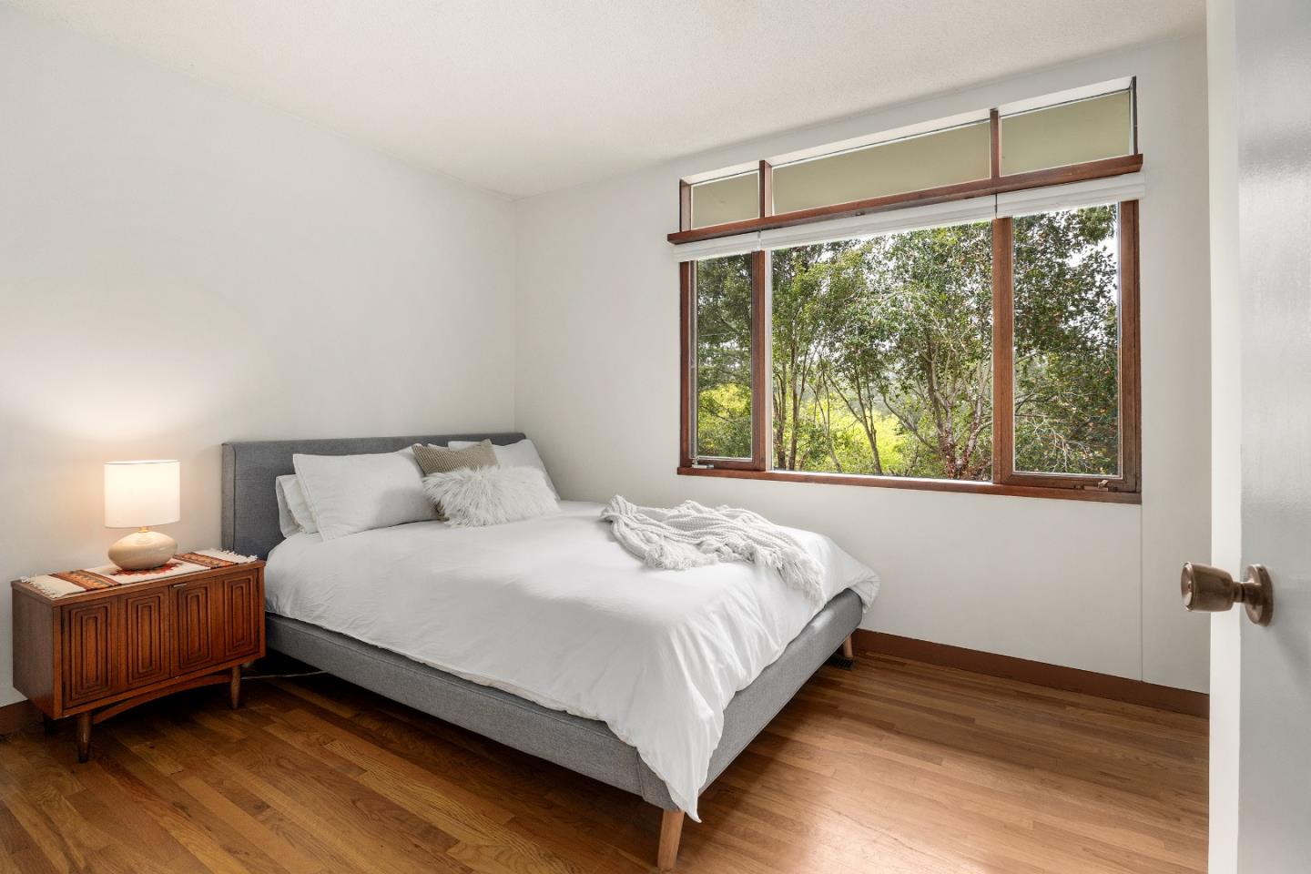 Detail Gallery Image 25 of 37 For 2020 Wallace Ave, Aptos,  CA 95003 - 3 Beds | 2 Baths
