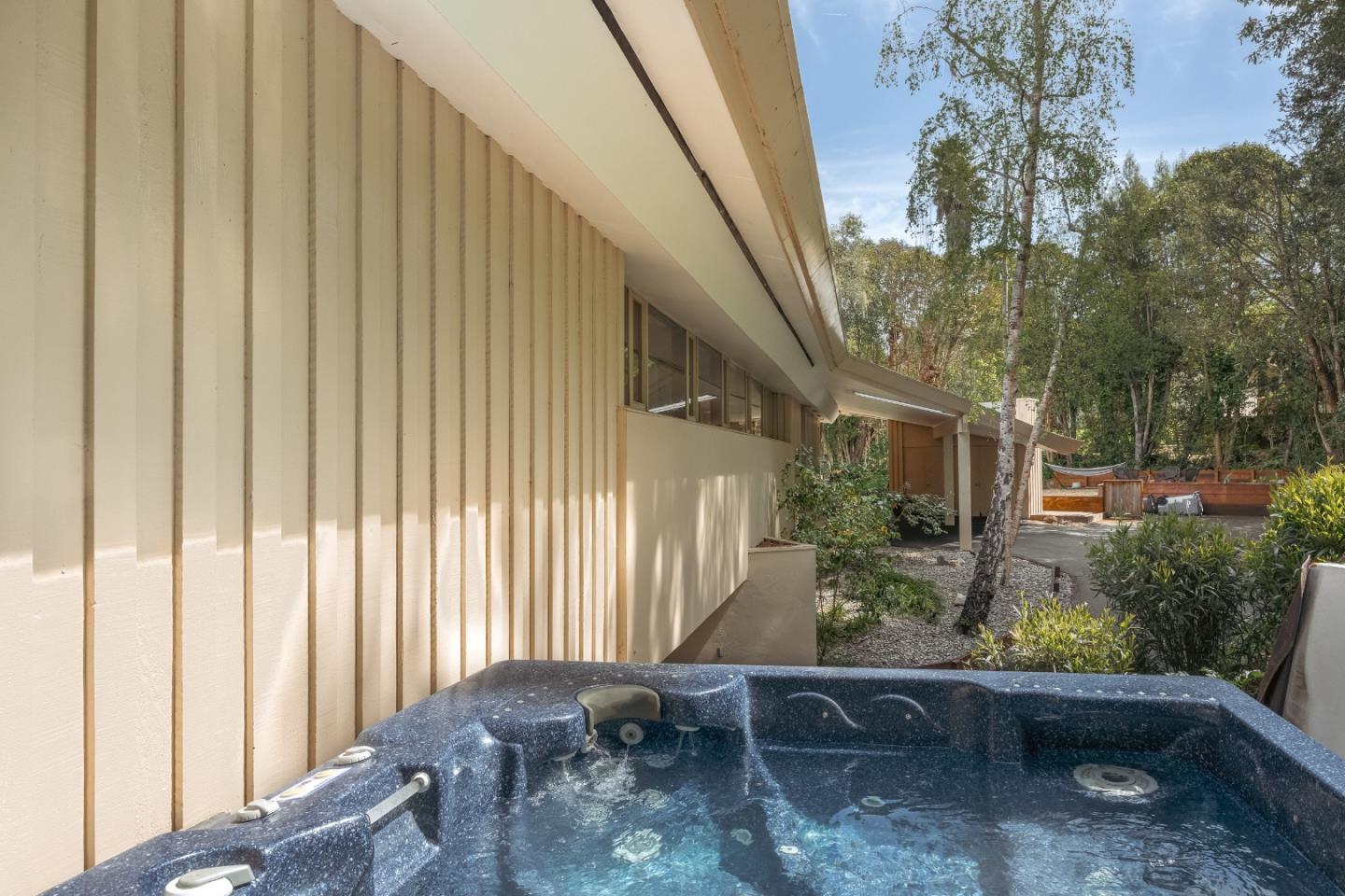Detail Gallery Image 35 of 37 For 2020 Wallace Ave, Aptos,  CA 95003 - 3 Beds | 2 Baths