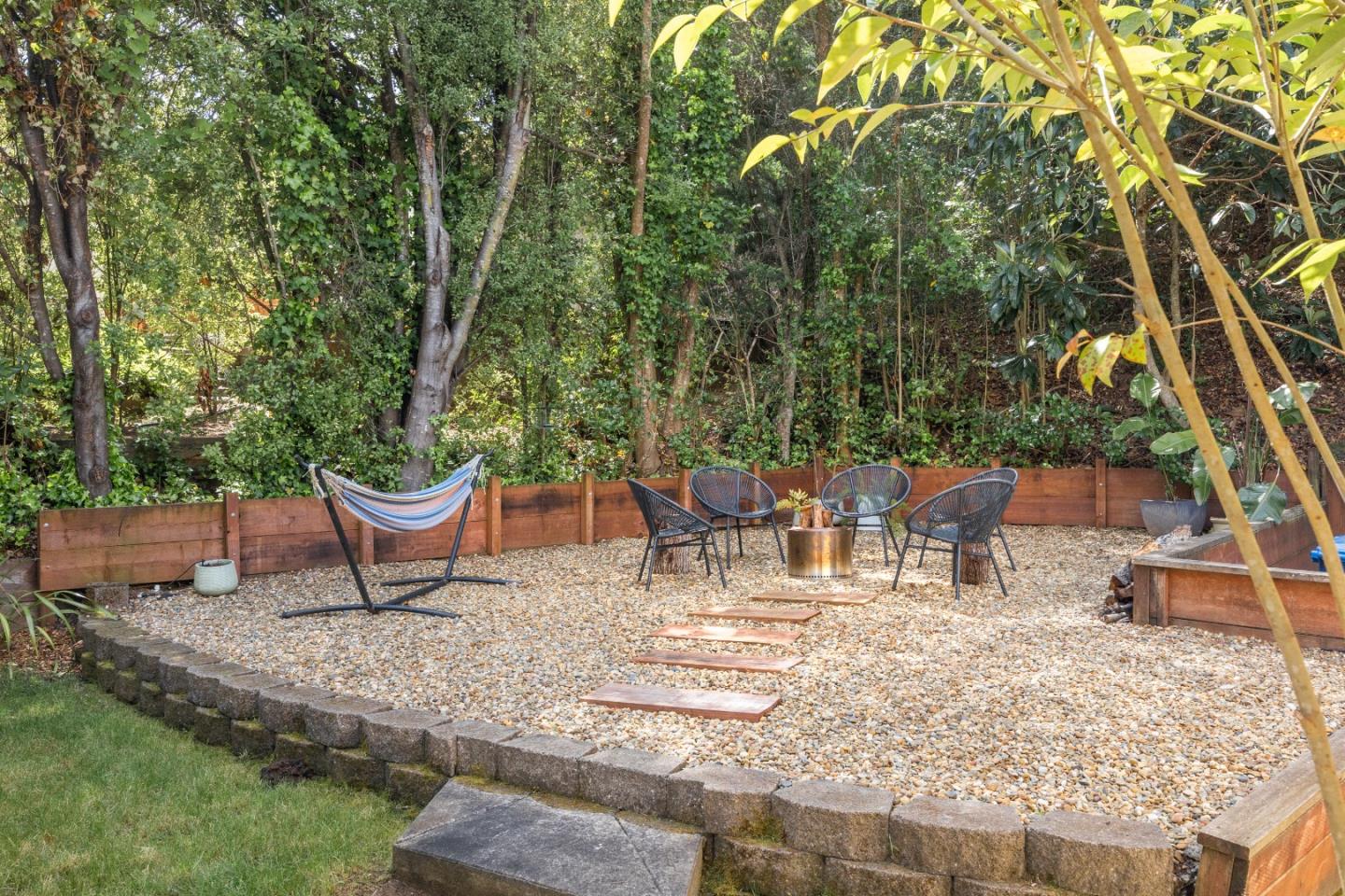 Detail Gallery Image 36 of 37 For 2020 Wallace Ave, Aptos,  CA 95003 - 3 Beds | 2 Baths