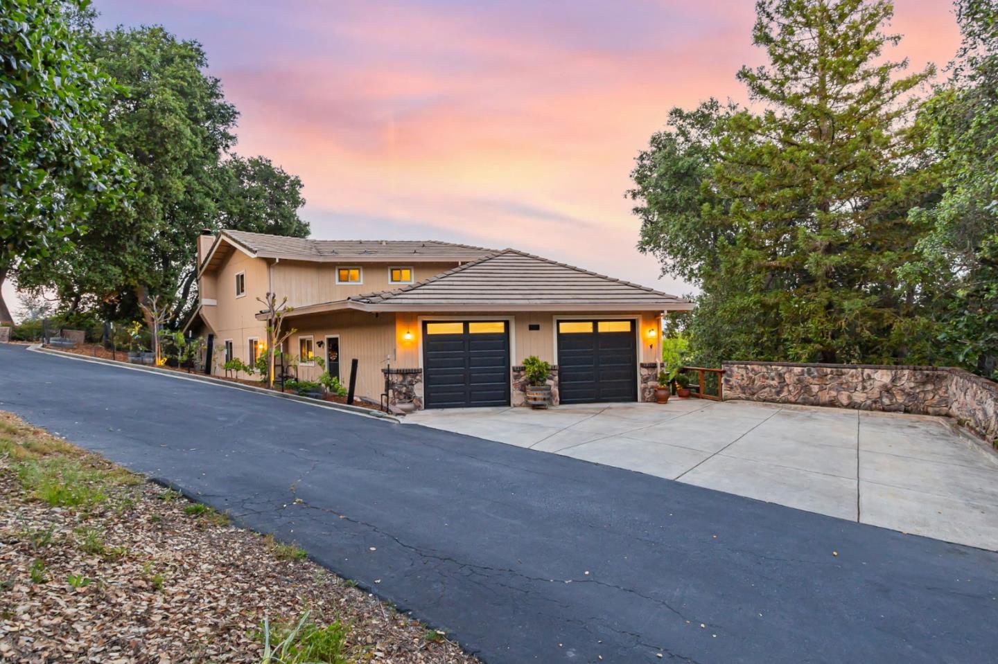 Detail Gallery Image 104 of 129 For 1737 Hecker Pass Rd, Gilroy,  CA 95020 - 5 Beds | 3/1 Baths