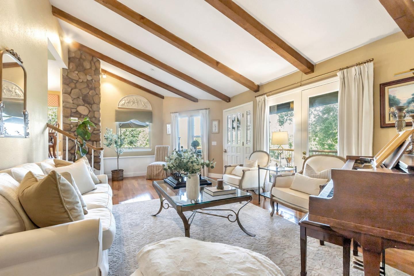 Detail Gallery Image 21 of 129 For 1737 Hecker Pass Rd, Gilroy,  CA 95020 - 5 Beds | 3/1 Baths