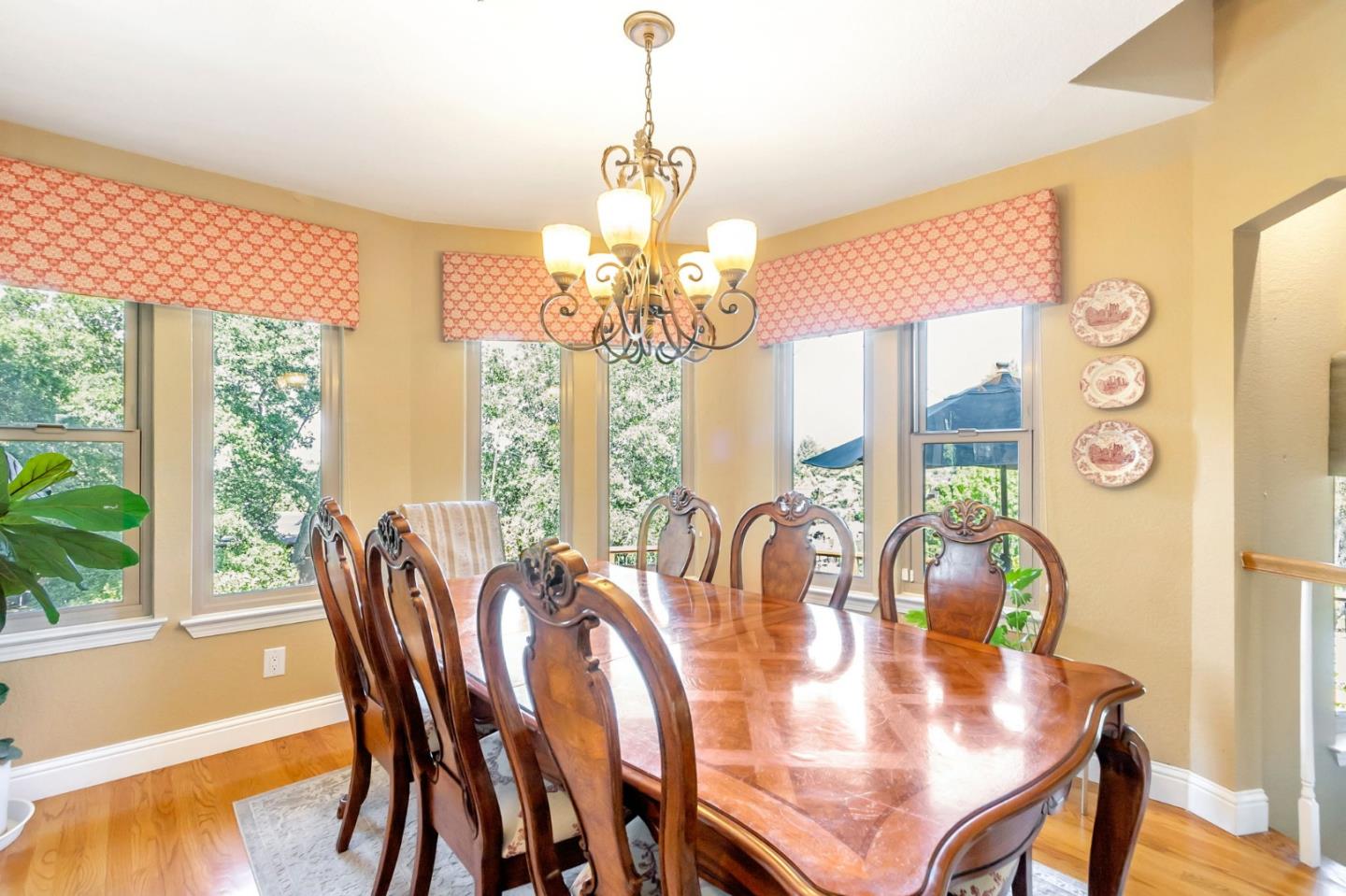 Detail Gallery Image 33 of 129 For 1737 Hecker Pass Rd, Gilroy,  CA 95020 - 5 Beds | 3/1 Baths