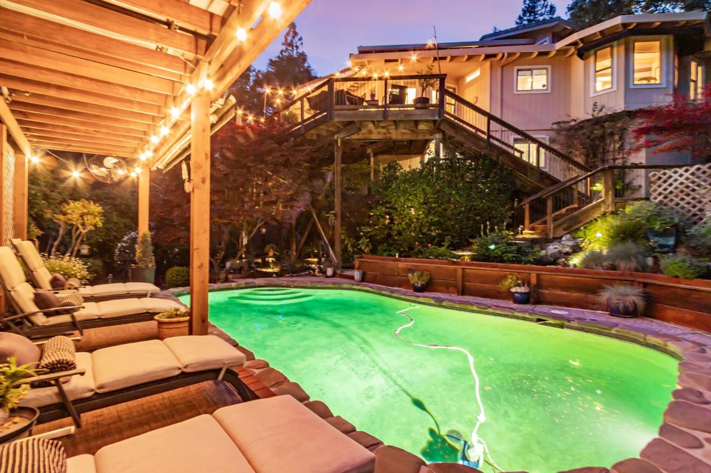 Detail Gallery Image 5 of 129 For 1737 Hecker Pass Rd, Gilroy,  CA 95020 - 5 Beds | 3/1 Baths