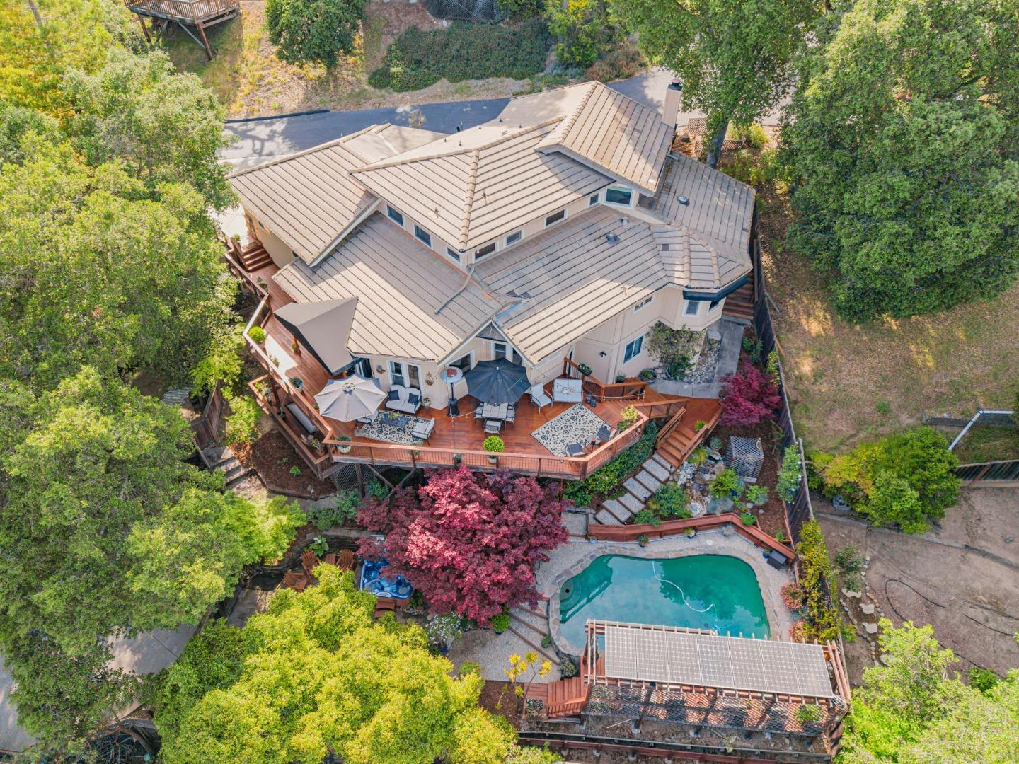 Detail Gallery Image 81 of 129 For 1737 Hecker Pass Rd, Gilroy,  CA 95020 - 5 Beds | 3/1 Baths