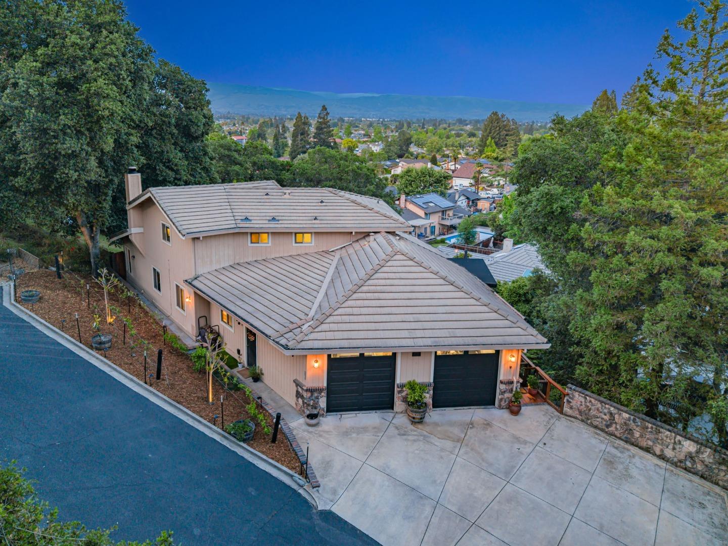Detail Gallery Image 84 of 129 For 1737 Hecker Pass Rd, Gilroy,  CA 95020 - 5 Beds | 3/1 Baths