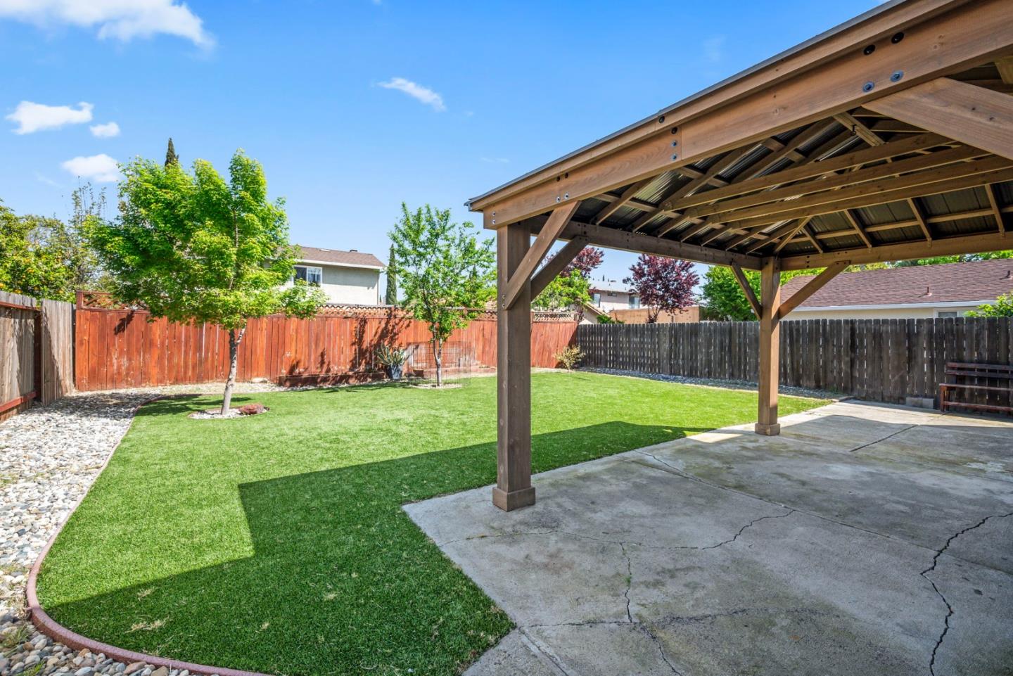 Detail Gallery Image 36 of 37 For 3596 Binghamton Dr, Sacramento,  CA 95834 - 4 Beds | 2/1 Baths