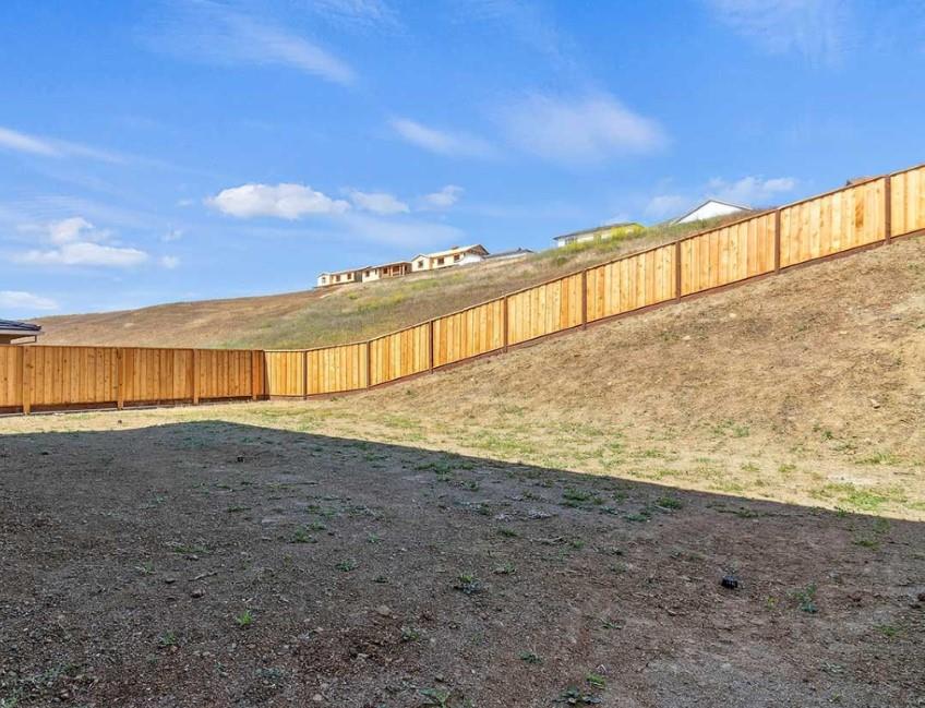 Detail Gallery Image 12 of 13 For 8094 Waterfall Ln, Vallejo,  CA 94591 - 4 Beds | 3 Baths