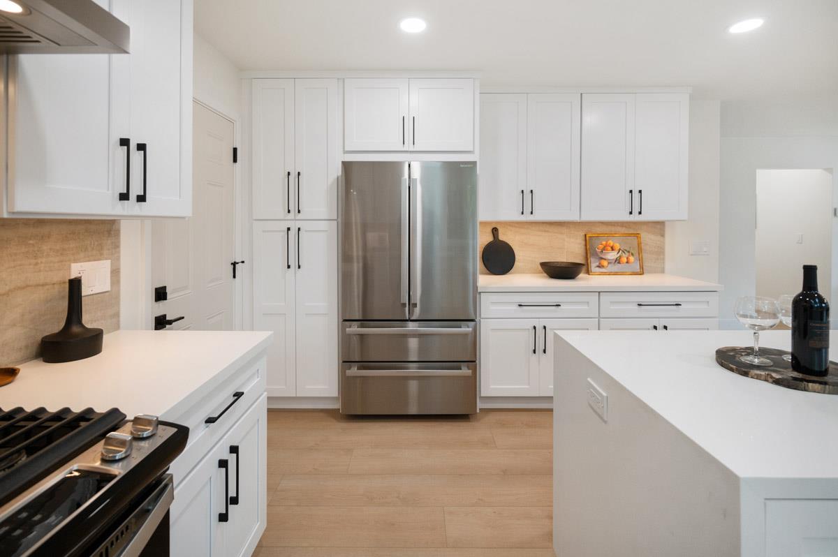 Detail Gallery Image 12 of 42 For 3145 Woodcrest Dr, San Jose,  CA 95118 - 3 Beds | 3 Baths