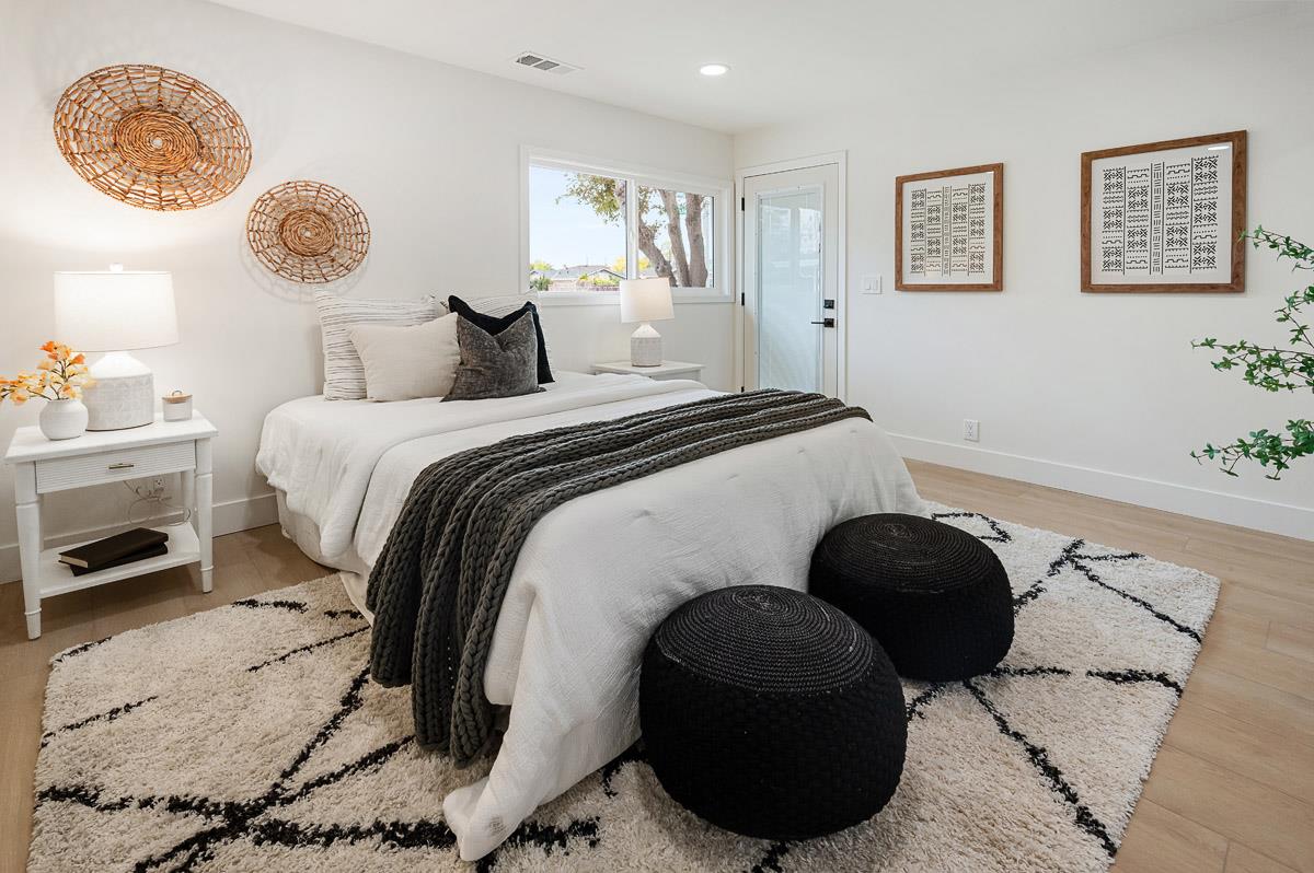 Detail Gallery Image 27 of 42 For 3145 Woodcrest Dr, San Jose,  CA 95118 - 3 Beds | 3 Baths