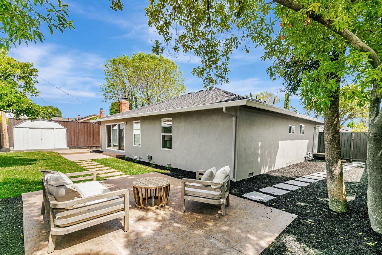 Detail Gallery Image 34 of 42 For 3145 Woodcrest Dr, San Jose,  CA 95118 - 3 Beds | 3 Baths