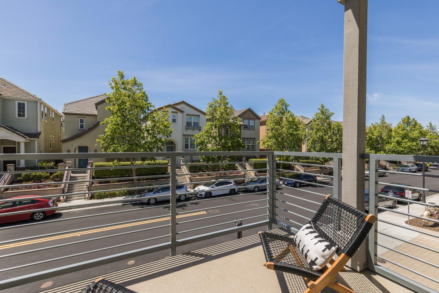 Detail Gallery Image 21 of 29 For 2013 Worthington Cir, Santa Clara,  CA 95050 - 3 Beds | 3/1 Baths