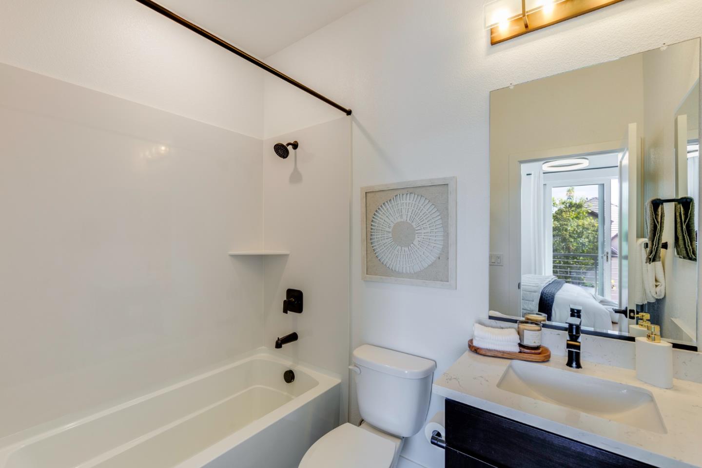 Detail Gallery Image 28 of 29 For 2013 Worthington Cir, Santa Clara,  CA 95050 - 3 Beds | 3/1 Baths