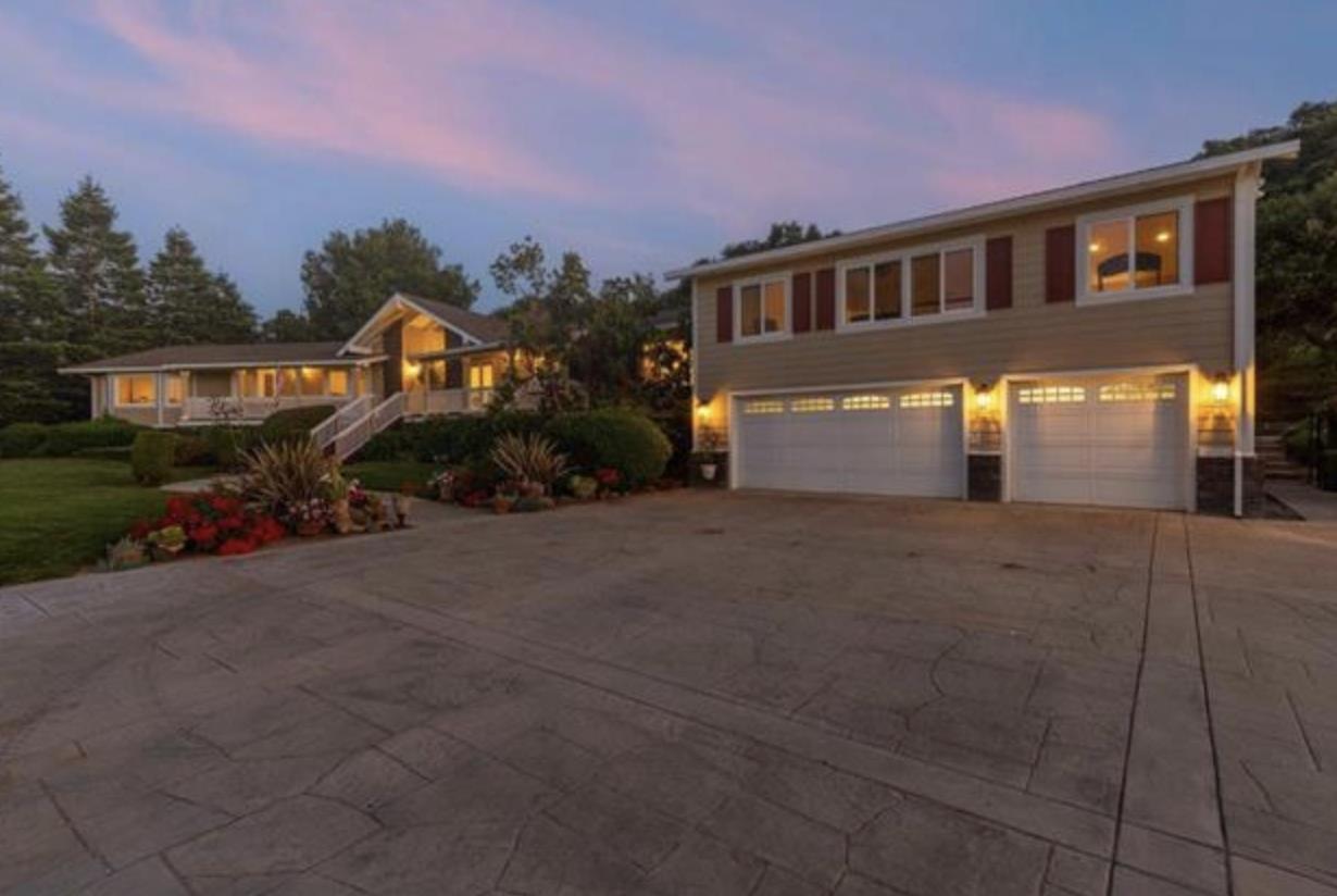 Detail Gallery Image 10 of 58 For 19963 Hale Ave, Morgan Hill,  CA 95037 - 4 Beds | 3 Baths