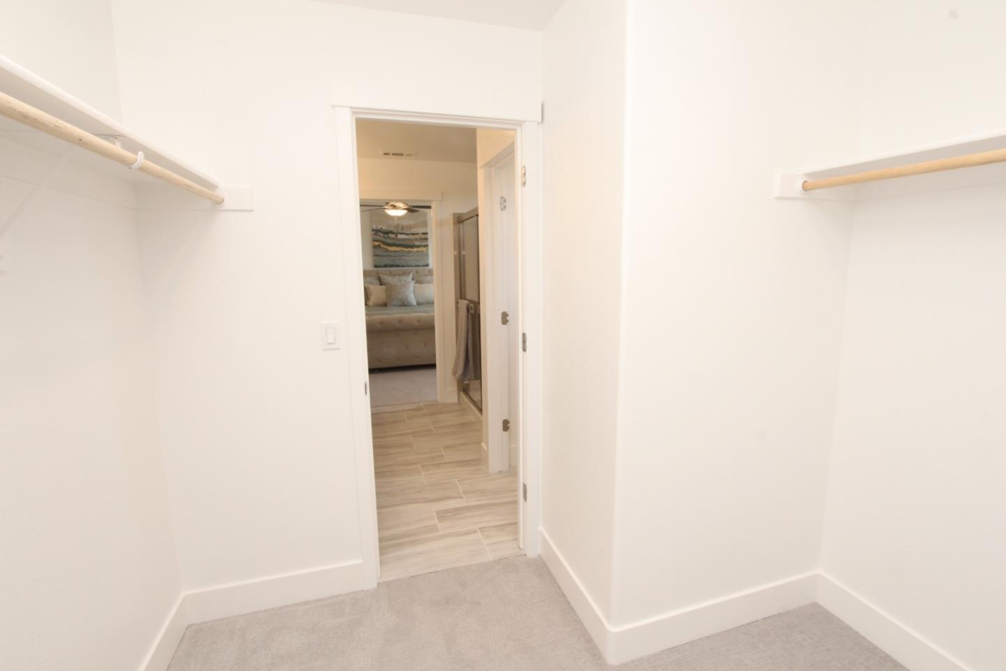 Detail Gallery Image 13 of 18 For 1163 Scout Peak Way #14-10,  Hollister,  CA 95023 - 3 Beds | 2/1 Baths