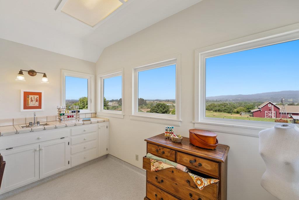 Detail Gallery Image 34 of 77 For 180 Dicicco Ter, Watsonville,  CA 95076 - 3 Beds | 2 Baths