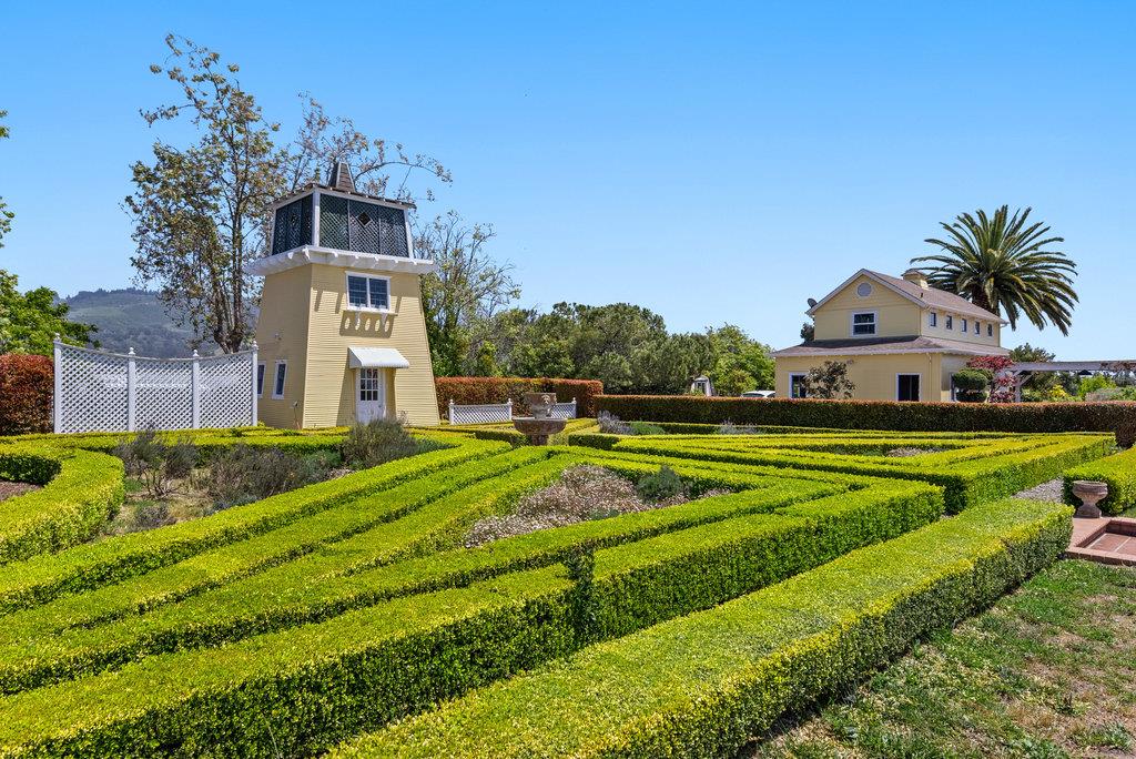 Detail Gallery Image 66 of 77 For 180 Dicicco Ter, Watsonville,  CA 95076 - 3 Beds | 2 Baths