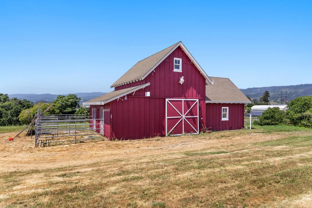 Detail Gallery Image 72 of 77 For 180 Dicicco Ter, Watsonville,  CA 95076 - 3 Beds | 2 Baths