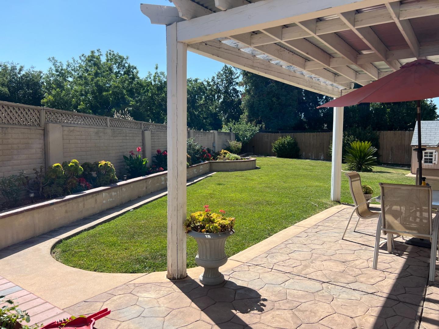 Detail Gallery Image 24 of 81 For 1298 Hersman Dr, Gilroy,  CA 95020 - 4 Beds | 2/1 Baths