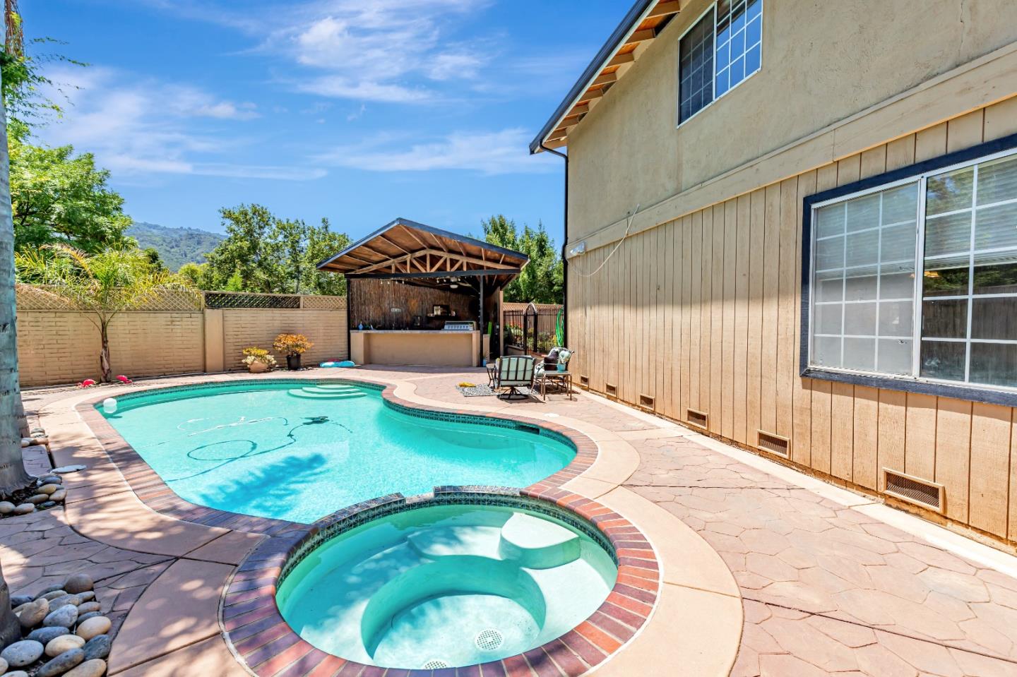 Detail Gallery Image 61 of 81 For 1298 Hersman Dr, Gilroy,  CA 95020 - 4 Beds | 2/1 Baths