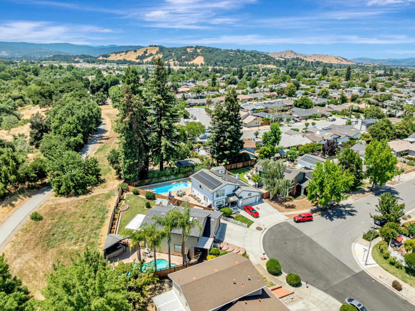 Detail Gallery Image 69 of 81 For 1298 Hersman Dr, Gilroy,  CA 95020 - 4 Beds | 2/1 Baths