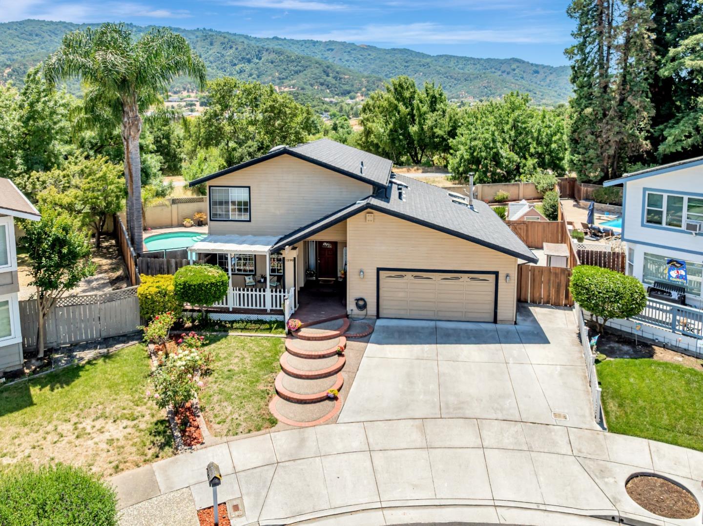 Detail Gallery Image 76 of 81 For 1298 Hersman Dr, Gilroy,  CA 95020 - 4 Beds | 2/1 Baths