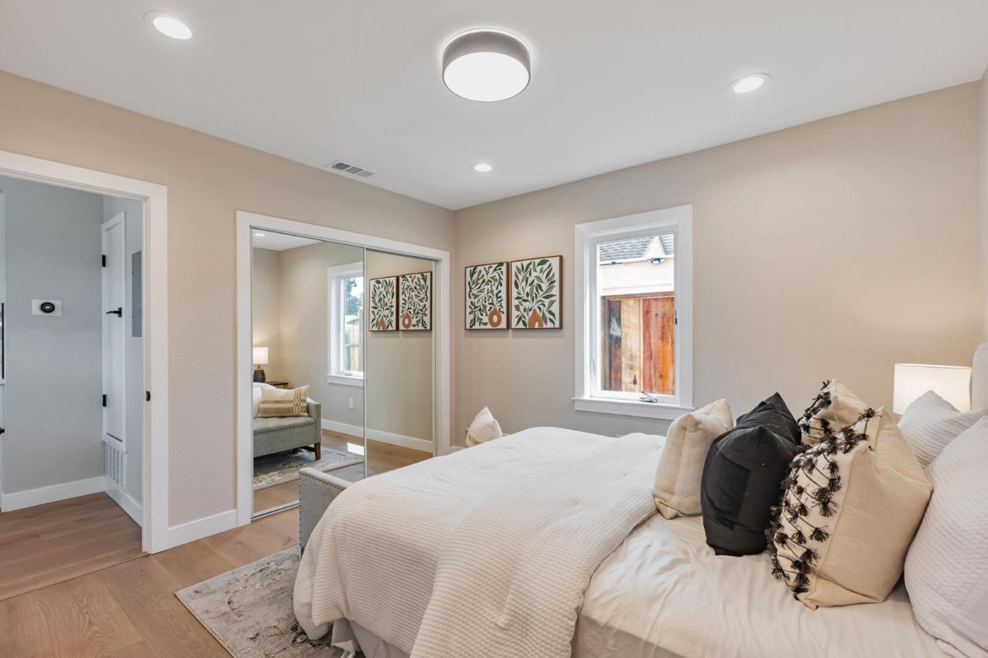 Detail Gallery Image 13 of 24 For 1019 N 12th St, San Jose,  CA 95112 - 3 Beds | 2 Baths