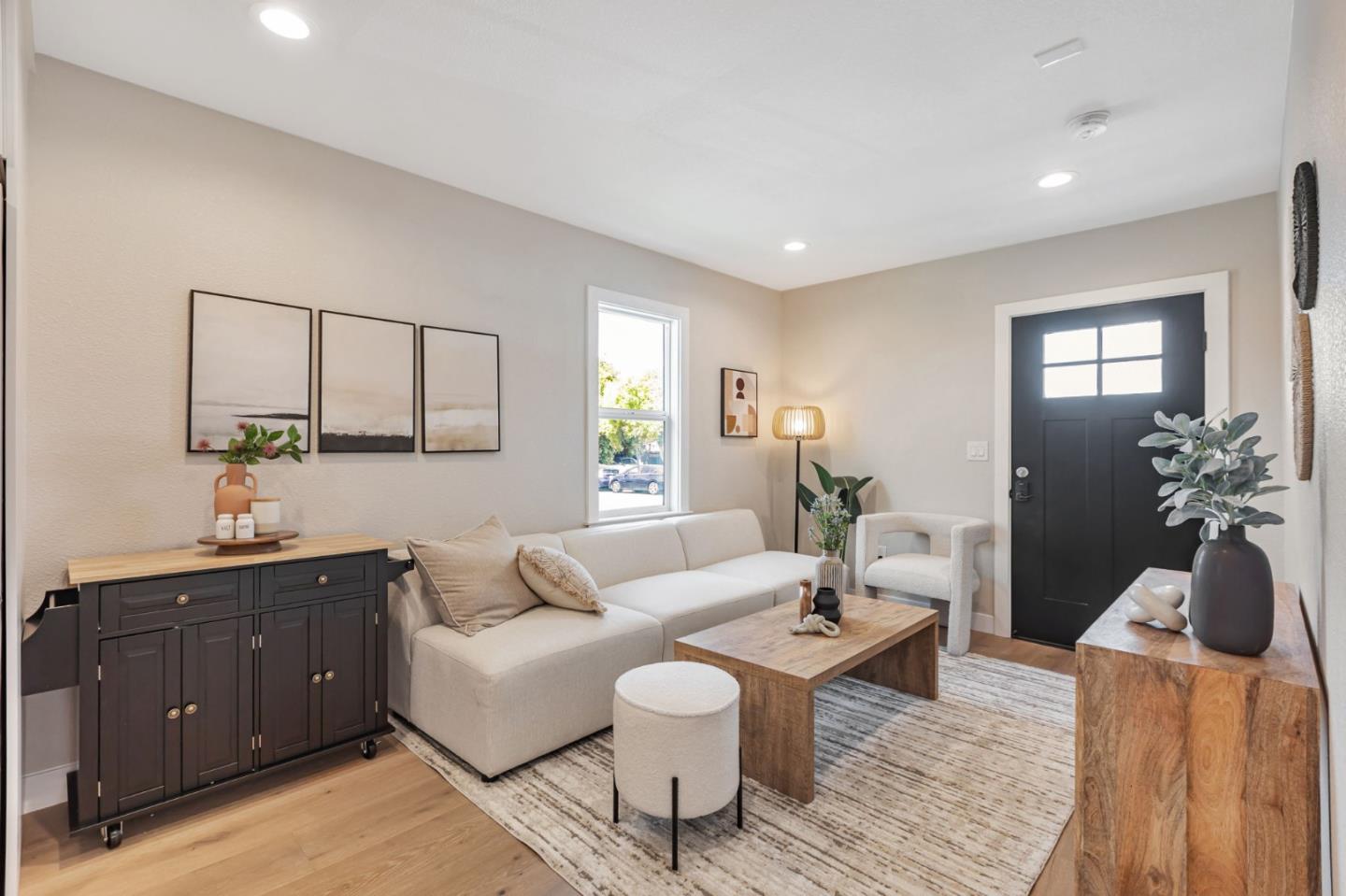 Detail Gallery Image 6 of 24 For 1019 N 12th St, San Jose,  CA 95112 - 3 Beds | 2 Baths
