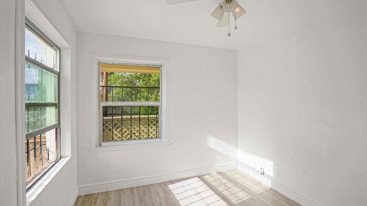 Detail Gallery Image 17 of 32 For 3712 42nd Ave, Sacramento,  CA 95824 - 3 Beds | 1 Baths