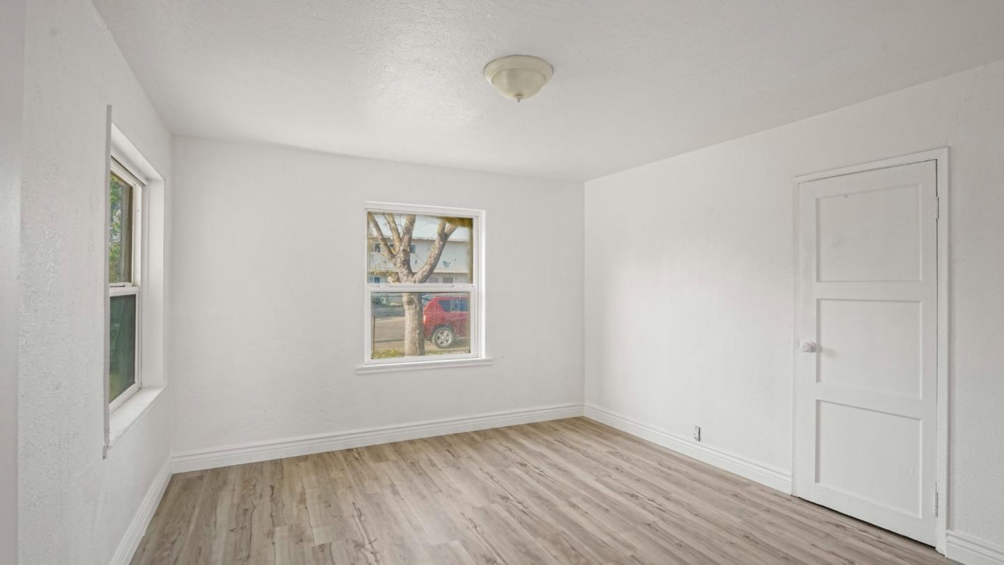 Detail Gallery Image 20 of 32 For 3712 42nd Ave, Sacramento,  CA 95824 - 3 Beds | 1 Baths