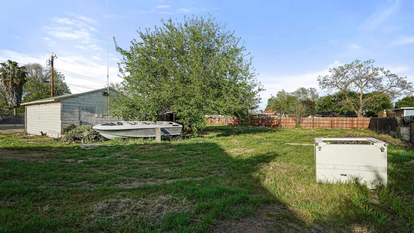 Detail Gallery Image 31 of 32 For 3712 42nd Ave, Sacramento,  CA 95824 - 3 Beds | 1 Baths