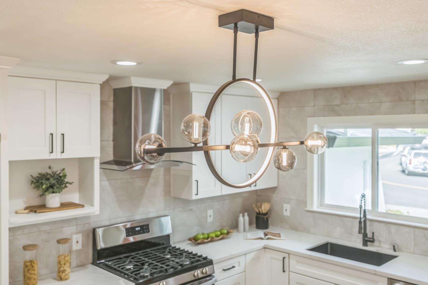 Detail Gallery Image 12 of 30 For 5881 Taormino Ave, San Jose,  CA 95123 - 4 Beds | 2 Baths