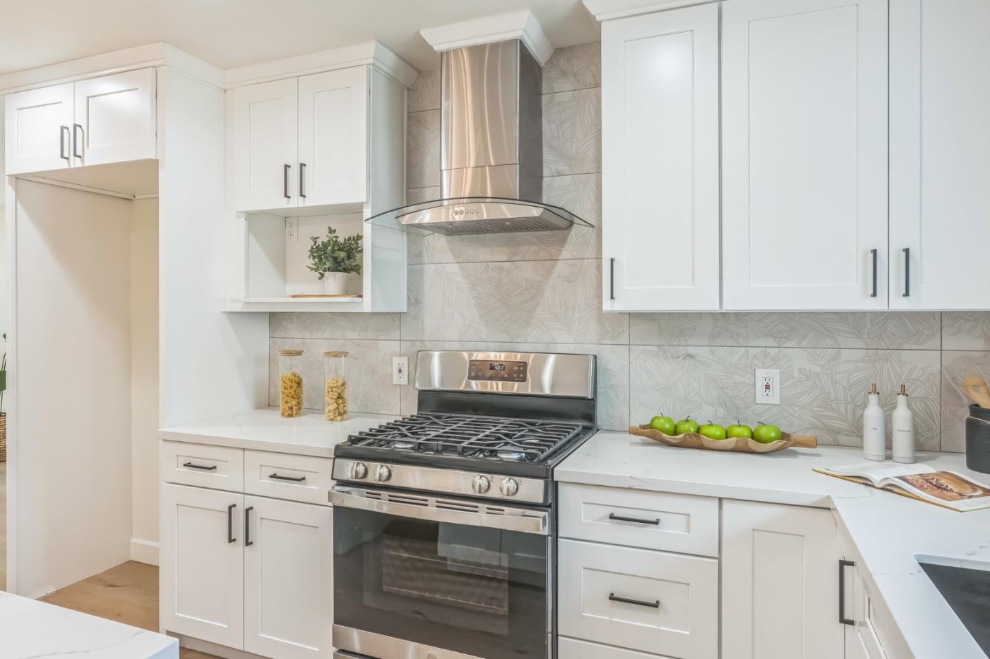 Detail Gallery Image 13 of 30 For 5881 Taormino Ave, San Jose,  CA 95123 - 4 Beds | 2 Baths
