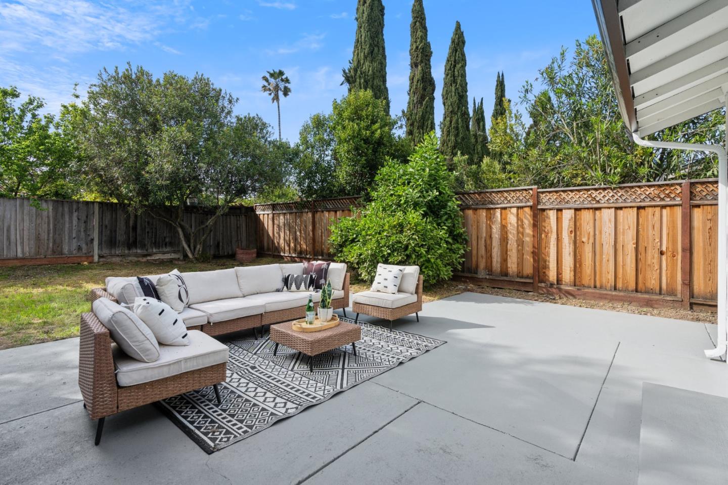 Detail Gallery Image 26 of 30 For 5881 Taormino Ave, San Jose,  CA 95123 - 4 Beds | 2 Baths