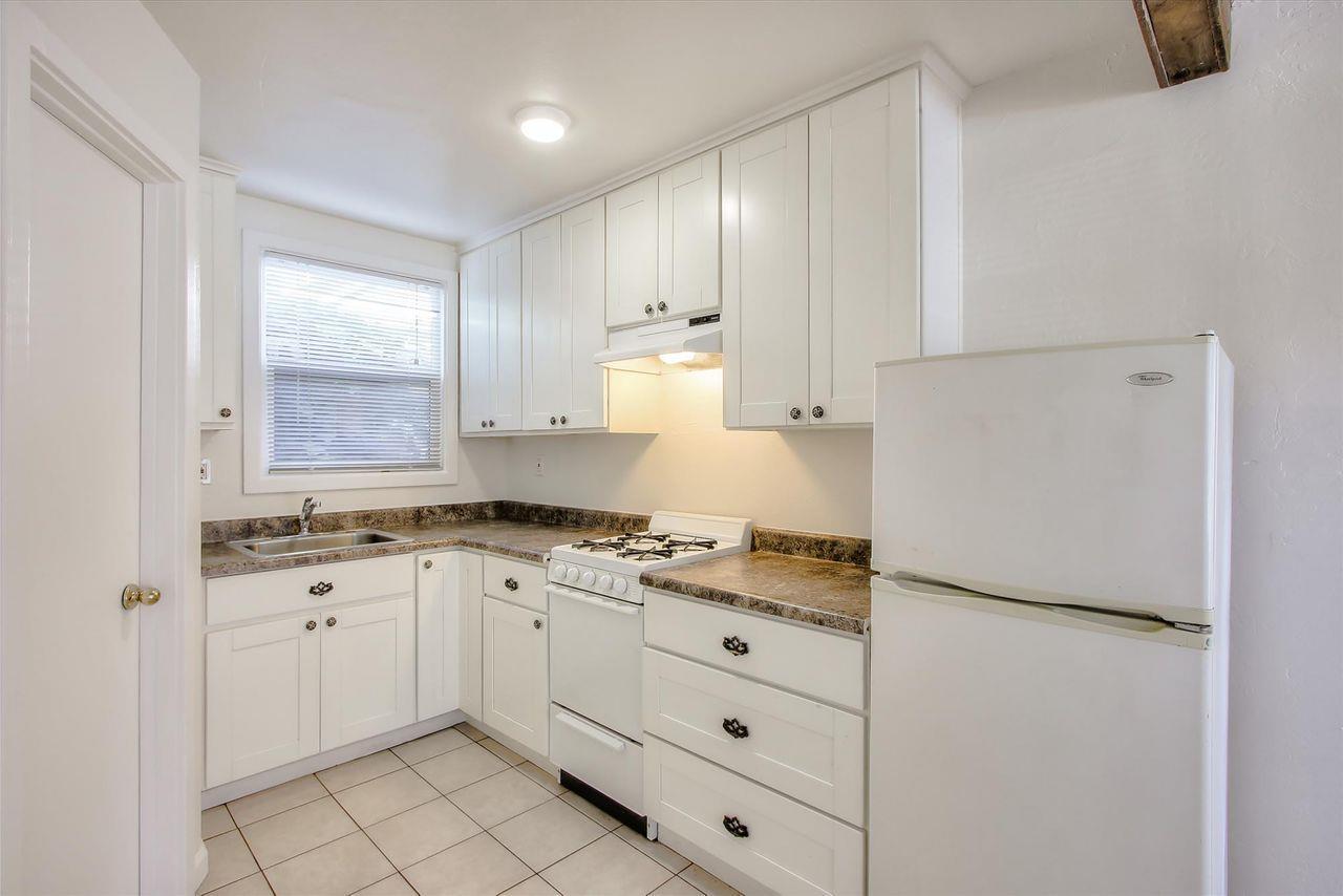 Detail Gallery Image 5 of 14 For 317 Ocean St, Santa Cruz,  CA 95060 - – Beds | – Baths