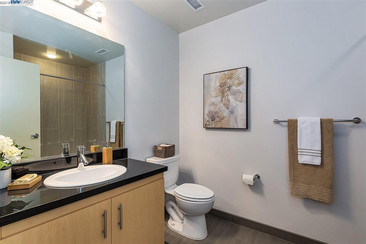 Detail Gallery Image 9 of 16 For 311 2nd St #715,  Oakland,  CA 94607 - 2 Beds | 2 Baths