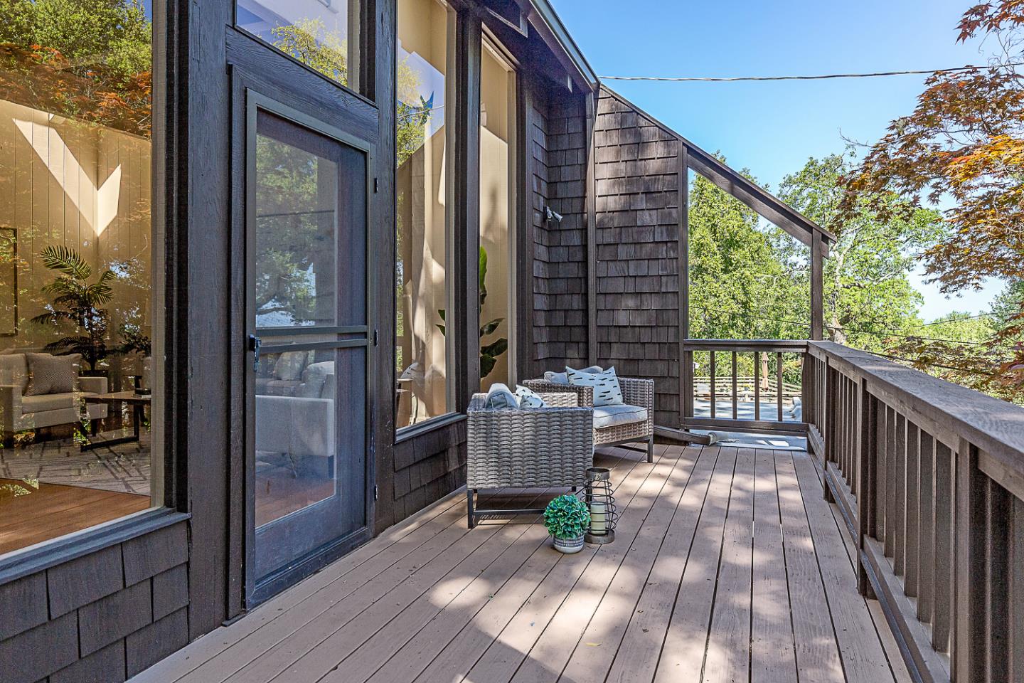 Detail Gallery Image 10 of 38 For 128 Los Trancos Cir, Portola Valley,  CA 94028 - 2 Beds | 2 Baths