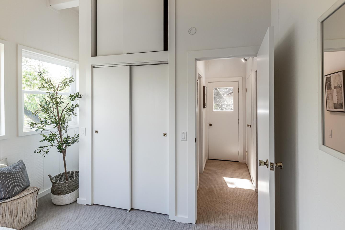 Detail Gallery Image 18 of 38 For 128 Los Trancos Cir, Portola Valley,  CA 94028 - 2 Beds | 2 Baths