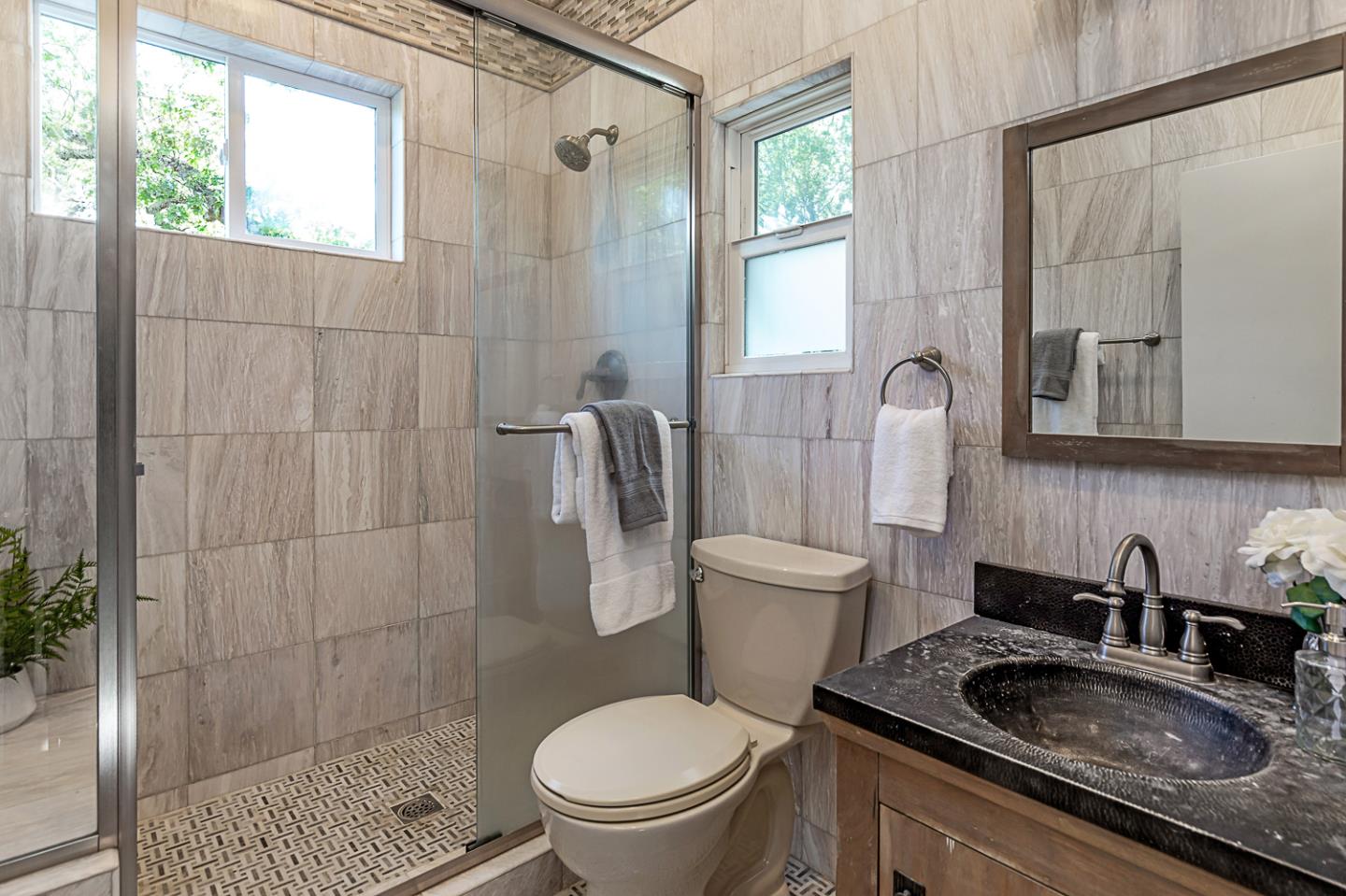 Detail Gallery Image 20 of 38 For 128 Los Trancos Cir, Portola Valley,  CA 94028 - 2 Beds | 2 Baths