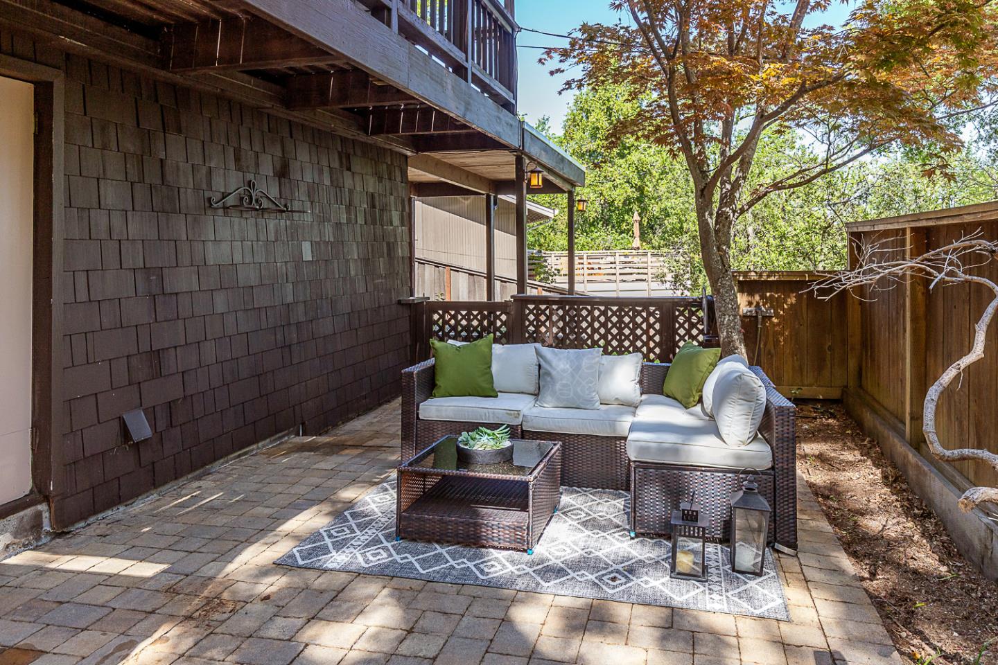 Detail Gallery Image 28 of 38 For 128 Los Trancos Cir, Portola Valley,  CA 94028 - 2 Beds | 2 Baths