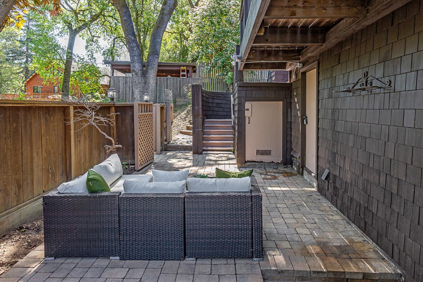 Detail Gallery Image 29 of 38 For 128 Los Trancos Cir, Portola Valley,  CA 94028 - 2 Beds | 2 Baths