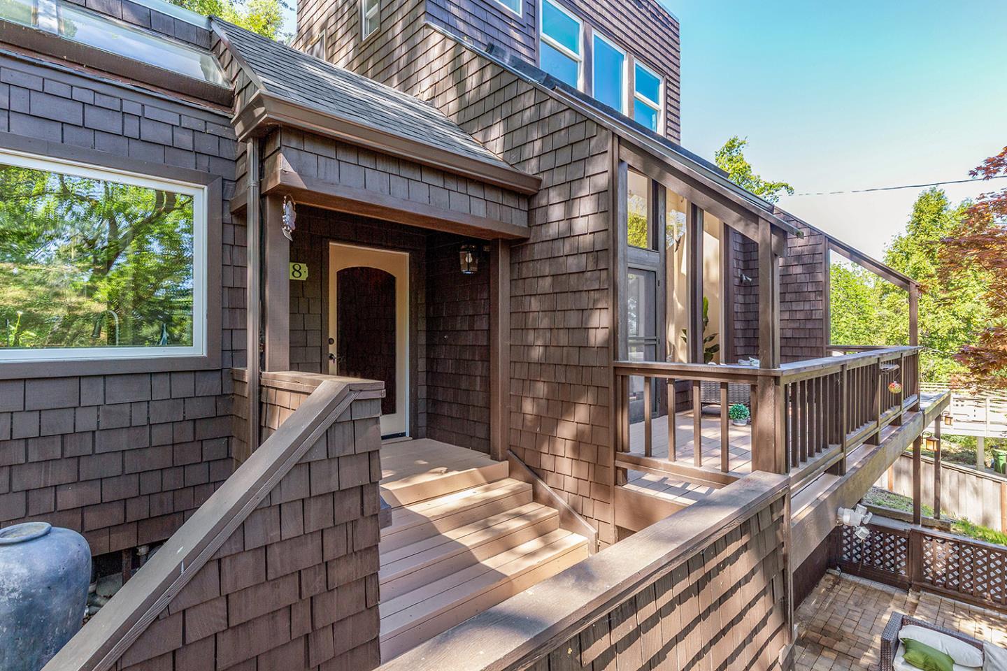 Detail Gallery Image 4 of 38 For 128 Los Trancos Cir, Portola Valley,  CA 94028 - 2 Beds | 2 Baths