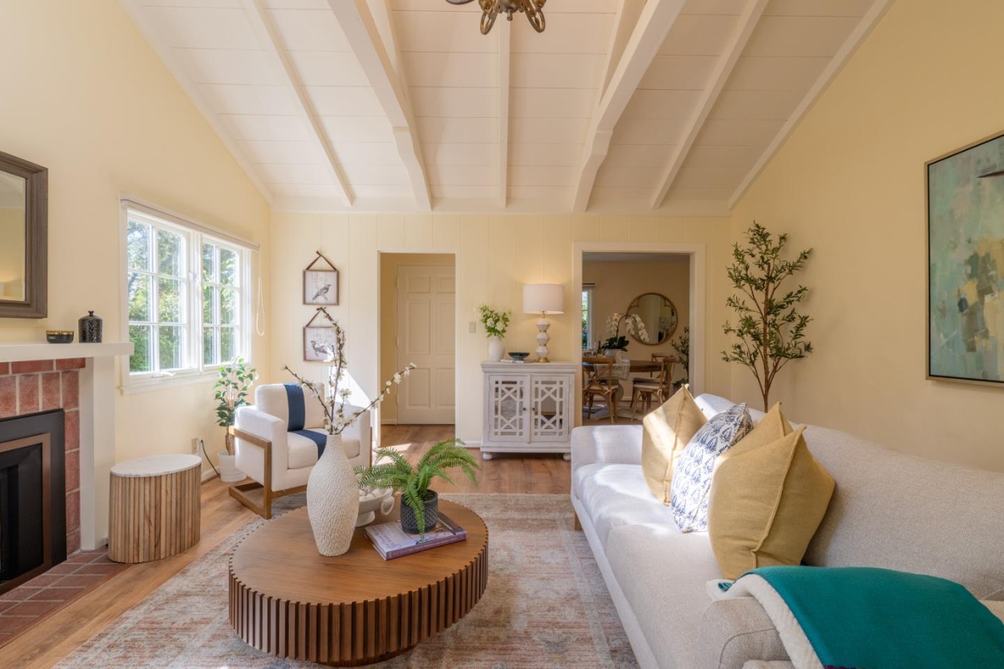 Detail Gallery Image 10 of 53 For 0 4th Avenue 2 Sw of Randall Way, Carmel,  CA 93921 - 3 Beds | 2 Baths