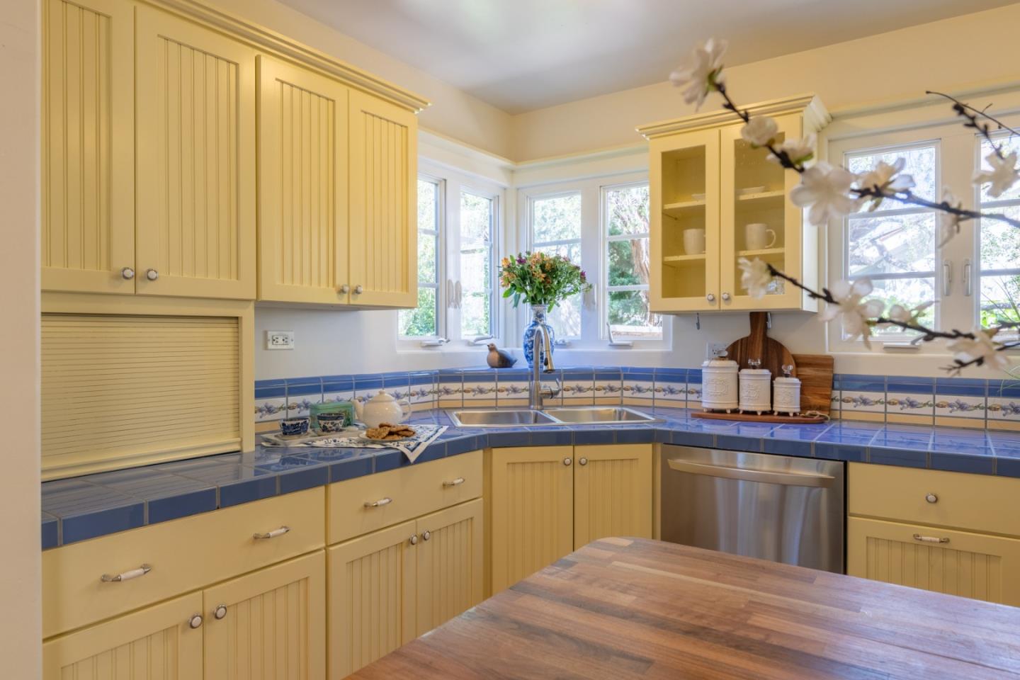 Detail Gallery Image 20 of 53 For 0 4th Avenue 2 Sw of Randall Way, Carmel,  CA 93921 - 3 Beds | 2 Baths