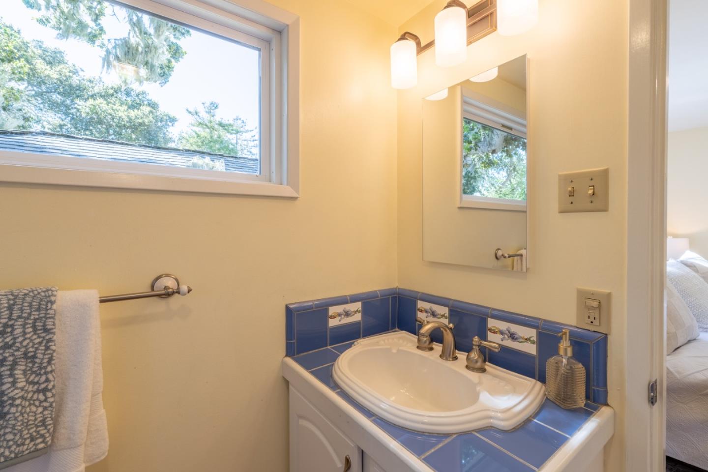 Detail Gallery Image 28 of 53 For 0 4th Avenue 2 Sw of Randall Way, Carmel,  CA 93921 - 3 Beds | 2 Baths