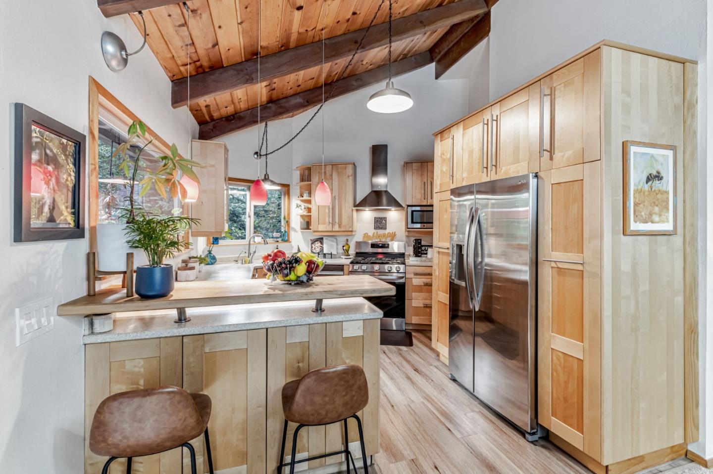 Detail Gallery Image 11 of 44 For 200 View Rd, Felton,  CA 95018 - 4 Beds | 2/1 Baths