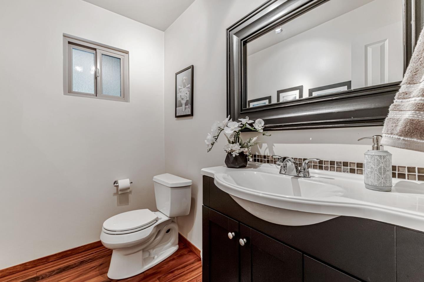 Detail Gallery Image 29 of 44 For 200 View Rd, Felton,  CA 95018 - 4 Beds | 2/1 Baths