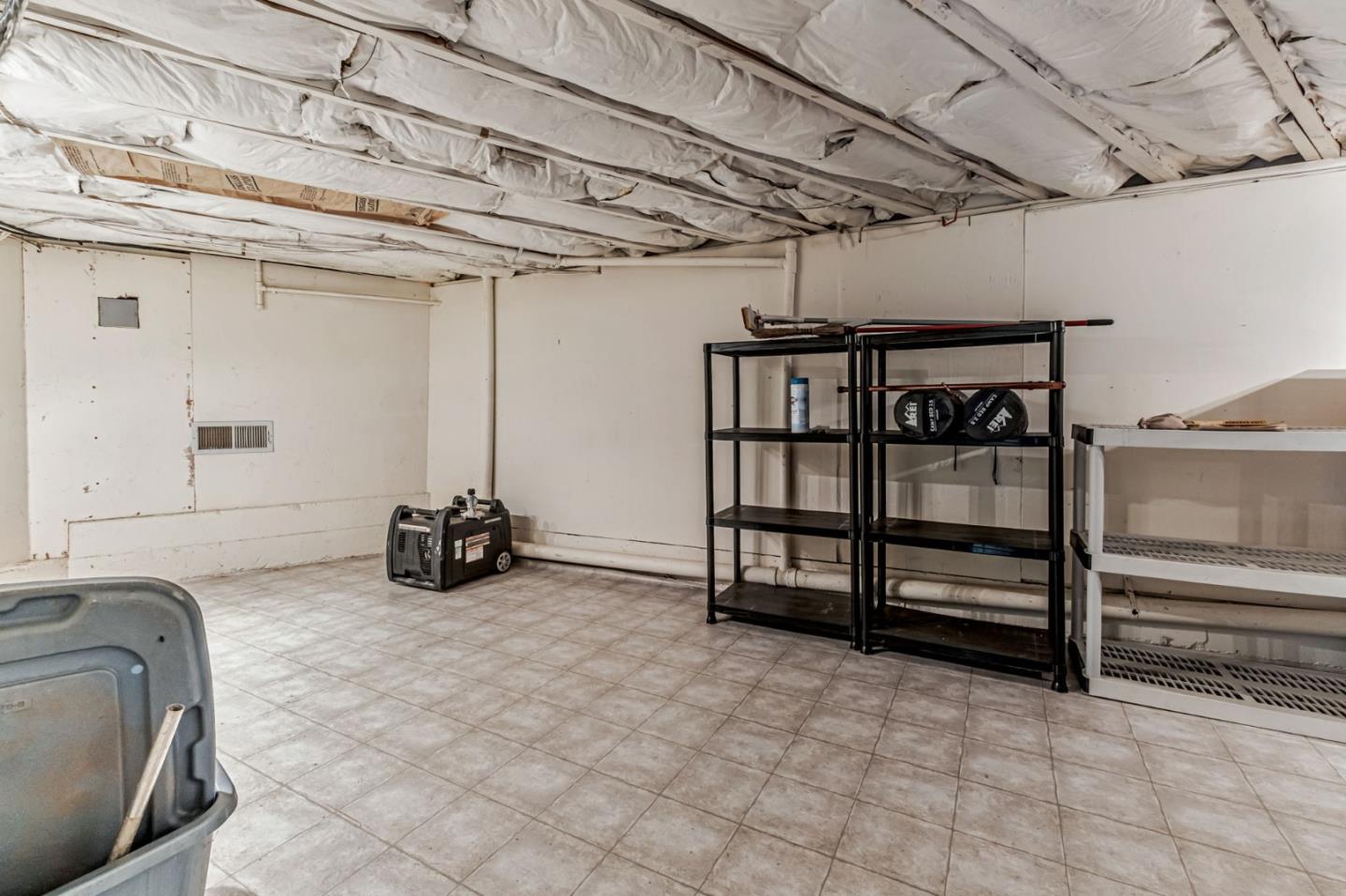 Detail Gallery Image 35 of 44 For 200 View Rd, Felton,  CA 95018 - 4 Beds | 2/1 Baths