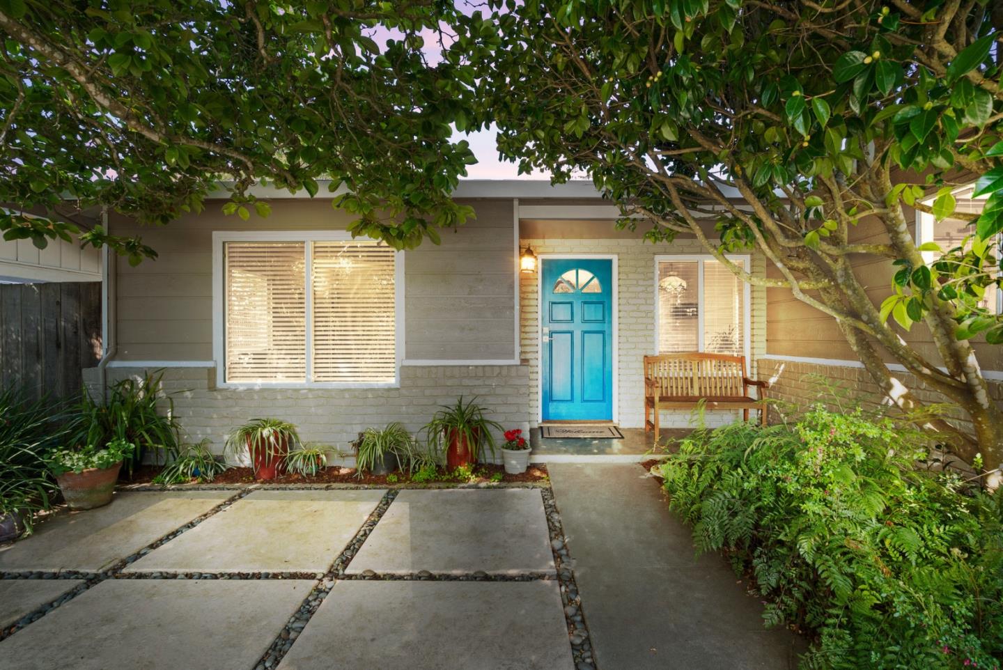 Detail Gallery Image 2 of 56 For 2975 Mattison Ln, Santa Cruz,  CA 95065 - 3 Beds | 2 Baths