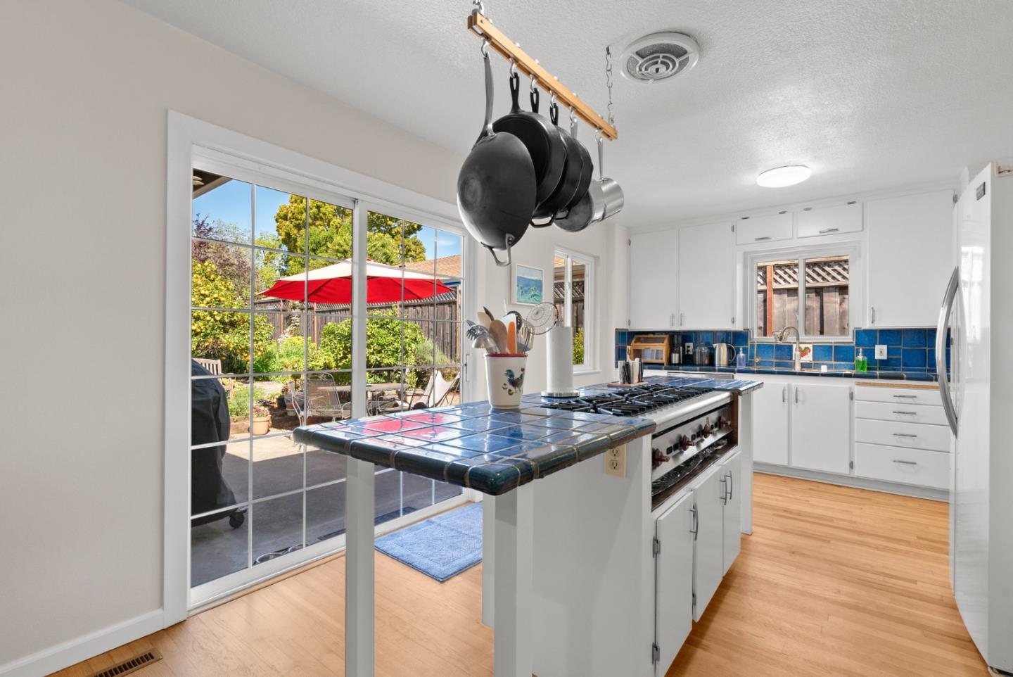 Detail Gallery Image 21 of 56 For 2975 Mattison Ln, Santa Cruz,  CA 95065 - 3 Beds | 2 Baths